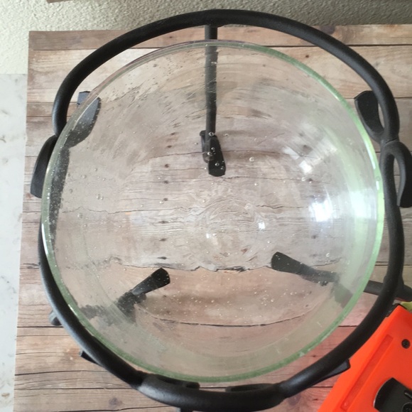 Southern Living metal handcrafted and glass candle holder - Picture 4 of 8